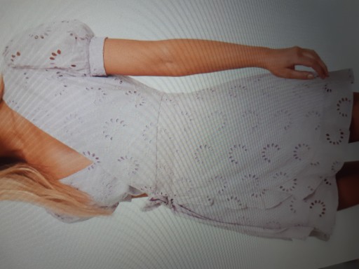 Robe courte dentelle